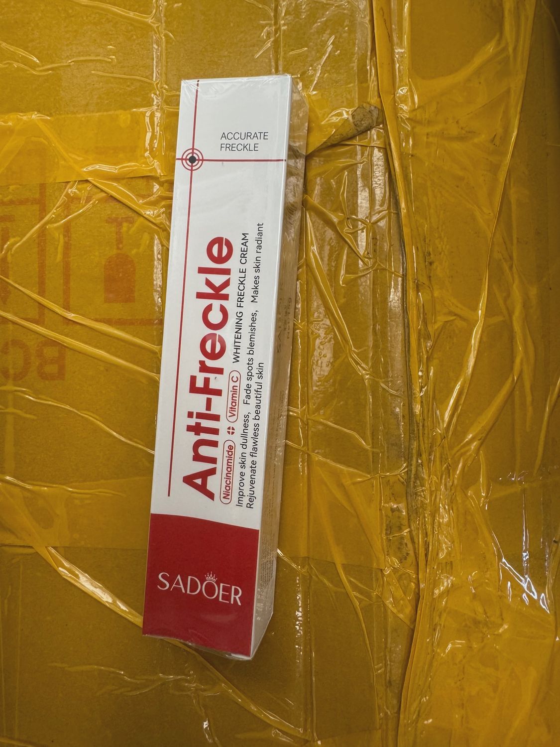 23057 SADOER Whitening and Anti-Blemish Cream 15g