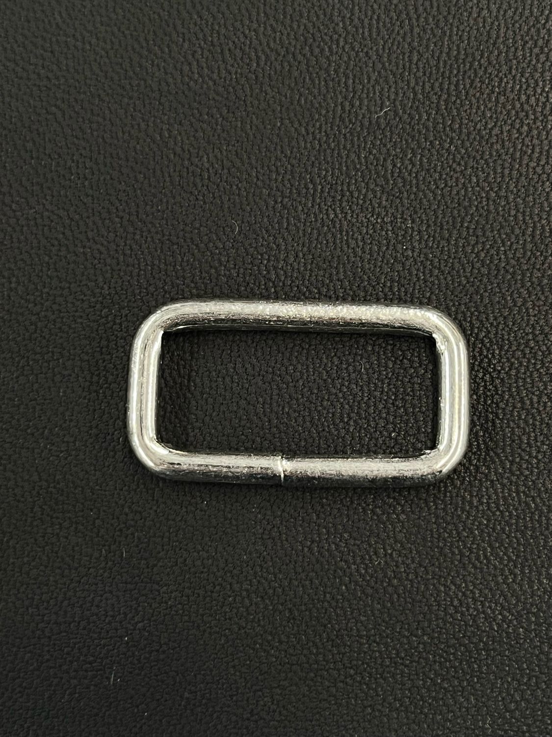 Square Keepers 1” X 1/2”