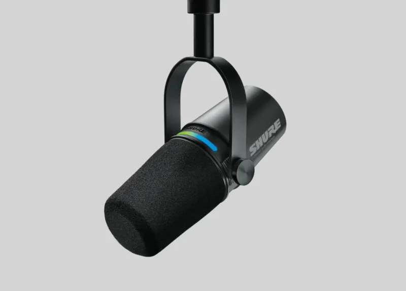 Shure MV7i — mikrofon USB-C z wbudowanym interfejsem audio