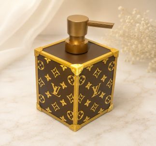 Dispenser Louis Vuitton
