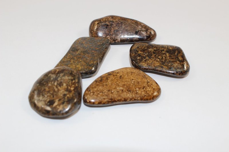 Bronzite (moyen)