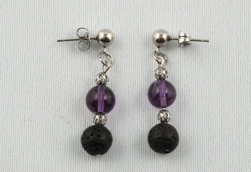 Boucles d&#39;oreilles diffuseur d&#39;huile essentielle, pierre de lave et améthyste