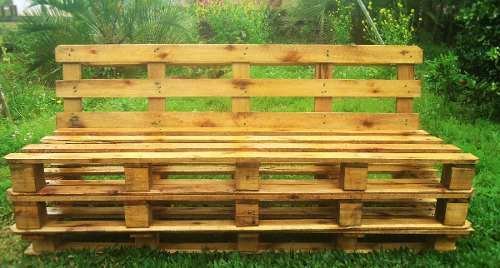 Sofá pallet TRADICIONAL