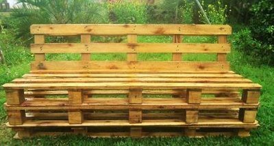 Sofá pallet TRADICIONAL