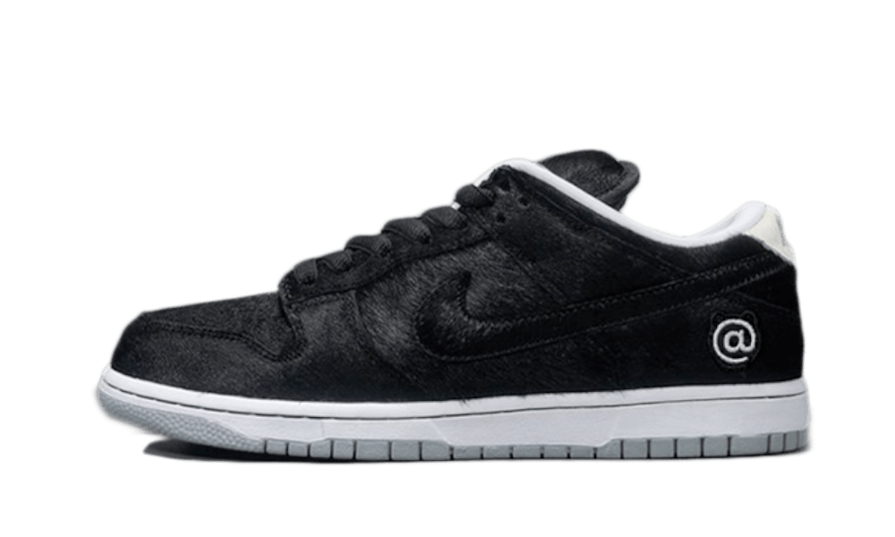 Nike SB DUNK medicom