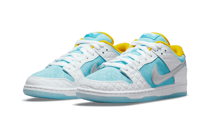 NIKE SB Dunk Low Pro FTC