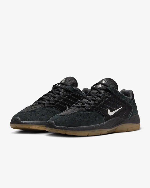 NIKE SB VERTEBRAE BLACK/SUMMIT WHITE-ANTHRACITE-BLACK