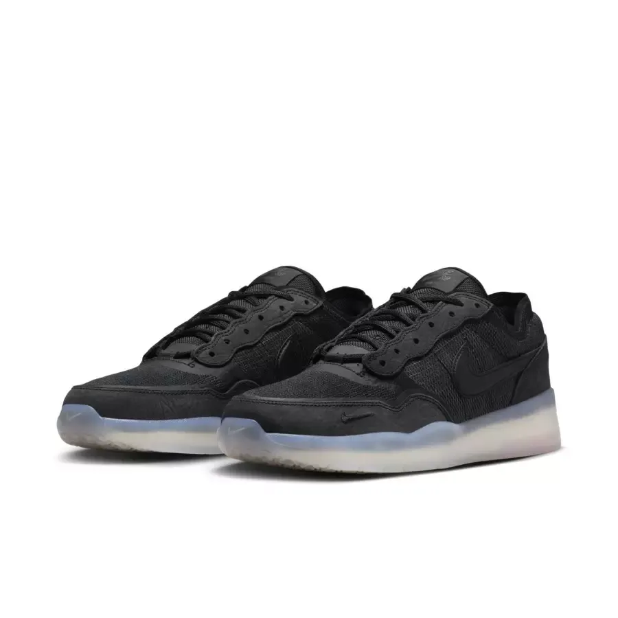 NIKE SB PS8 BLACK/BLACK-BLACK-BLACK FV8493-001