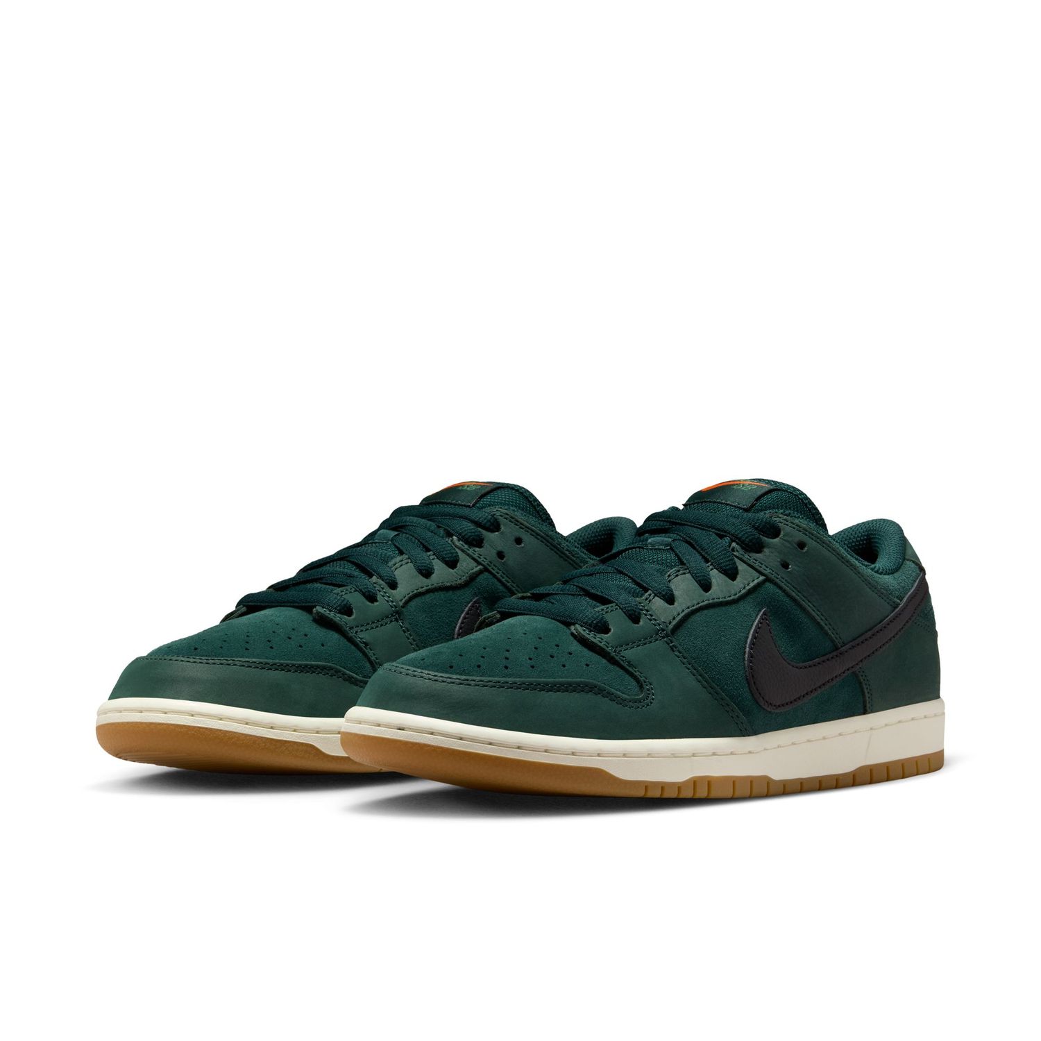 NIKE SB DUNK LOW PRO DEEP FIR/BLACK-FIR-SAIL FJ1674-300
