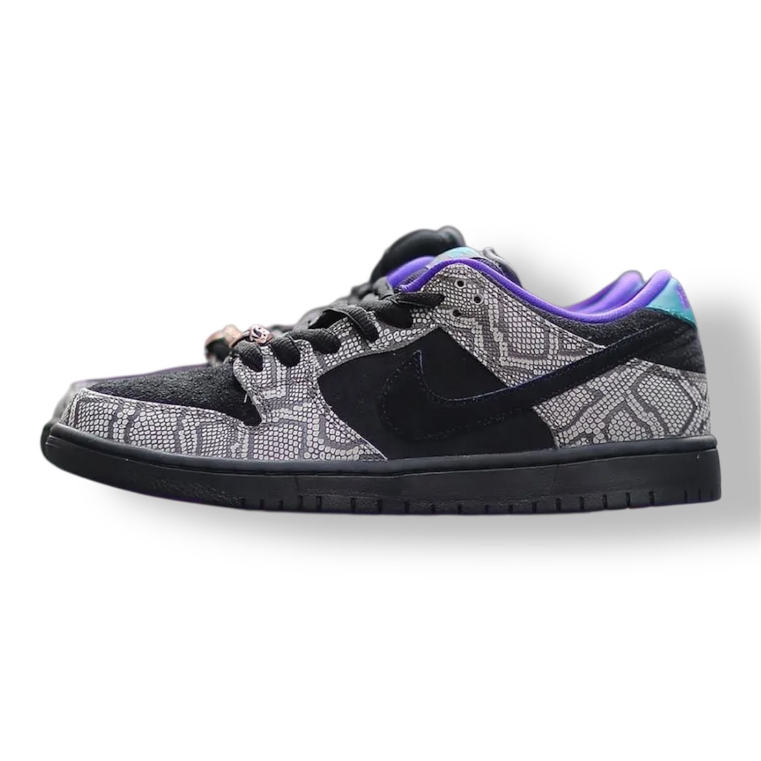 NIKE SB DUNK LOW PRO String/black-bright Spruce-fierce Purple IB6208-200