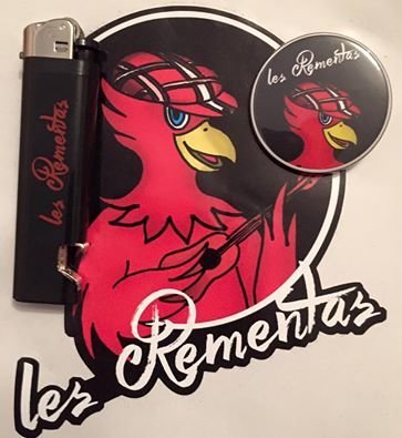 Pack (briquet + autocollant + badge)