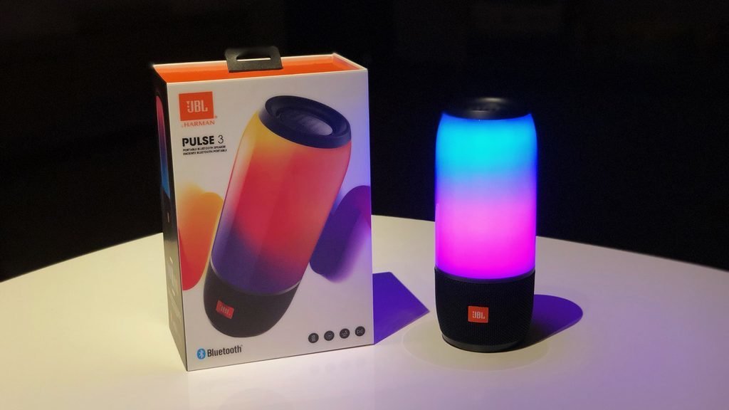 Jbl pulse 3 Portable Bluetooth speaker