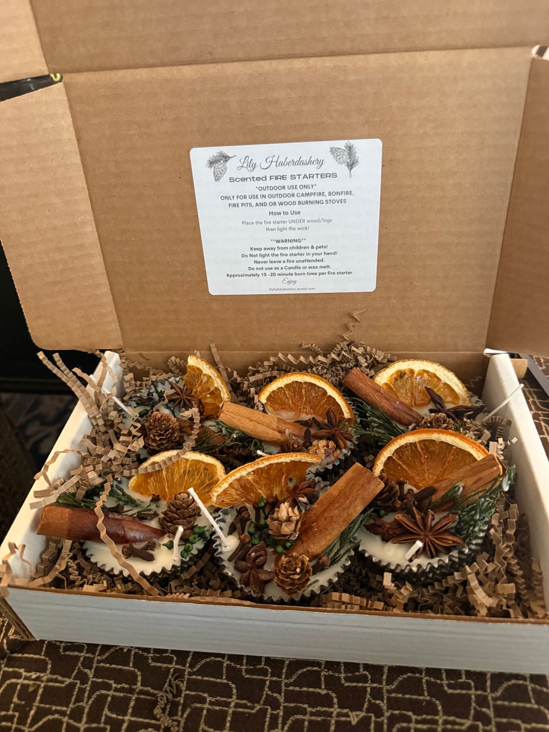 SCENTED FIRE STARTER GIFT SET  BOX Corporate Gift Giving