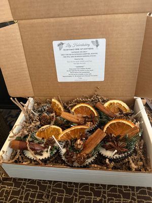 SCENTED FIRE STARTER GIFT SET  BOX Corporate Gift Giving