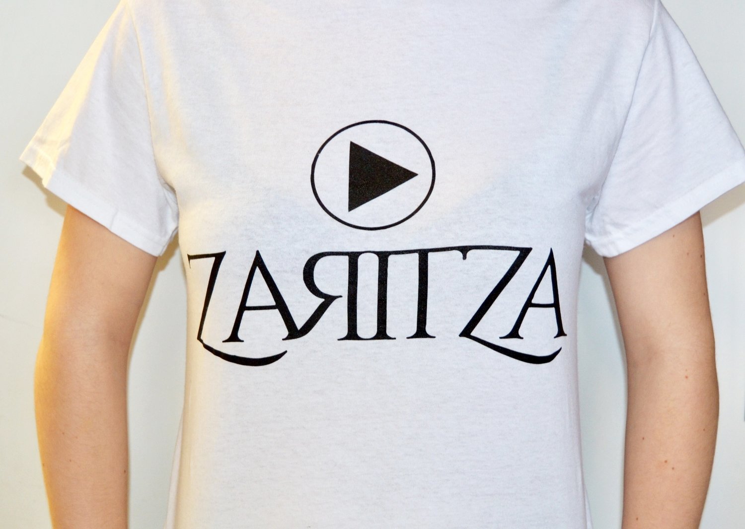 Zaritza White T-Shirt