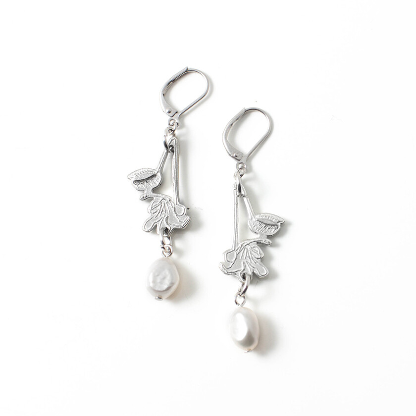 Anne on sale marie earrings