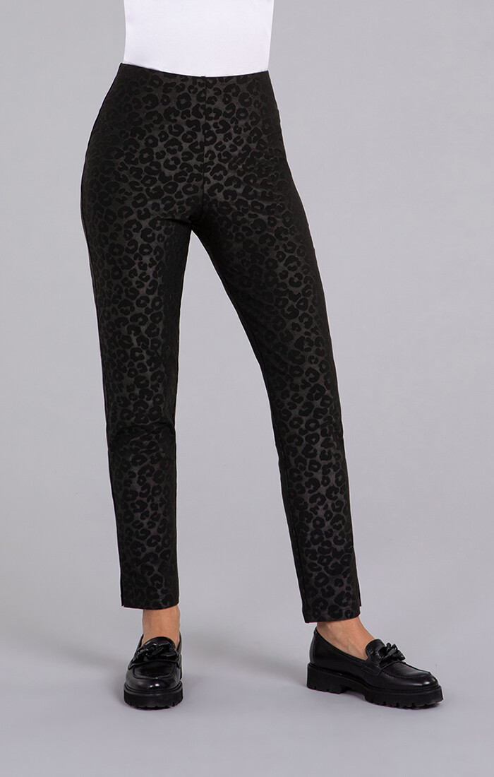 Sympli- Pant Narrow Pant Midi Embossed