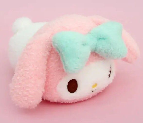 MYMELODY Petite Cushion Charming