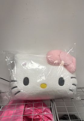 HELLO KITTY Flat Fur Face Cushion