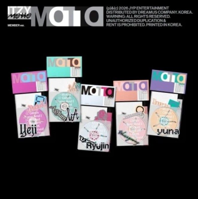 ITZY-[Motto] Member Ver. + BDM Photocard