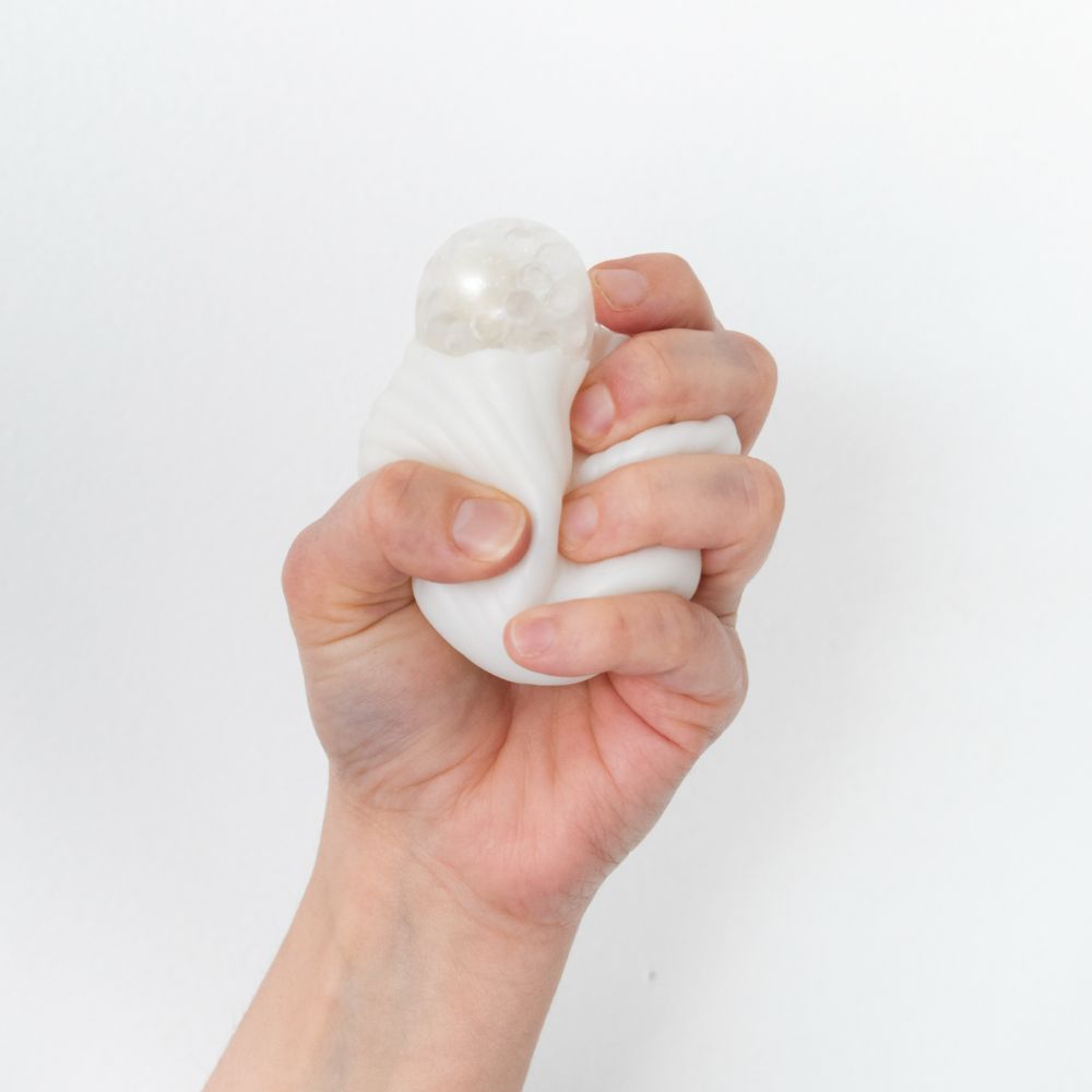 Seaside Clamshell Squeeze Squishy