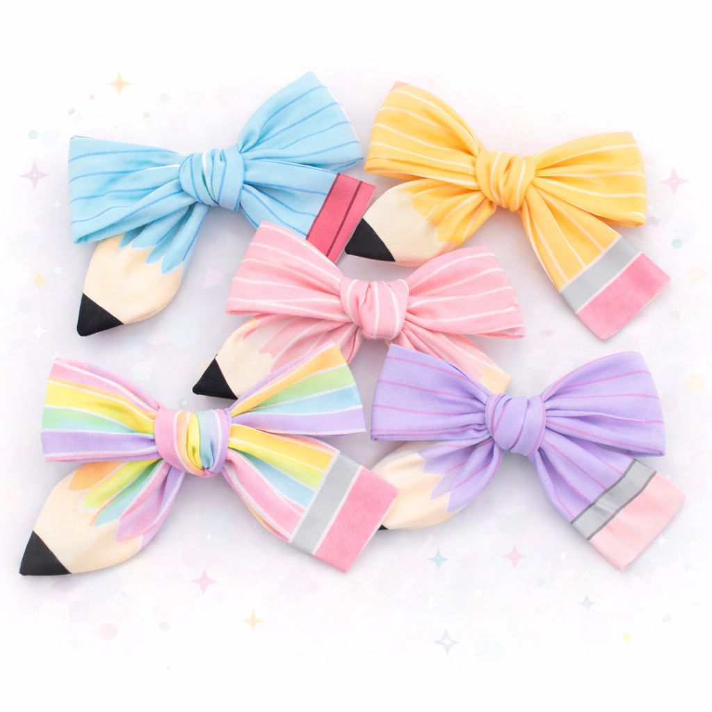 Doodles and Dreams Hair Bow