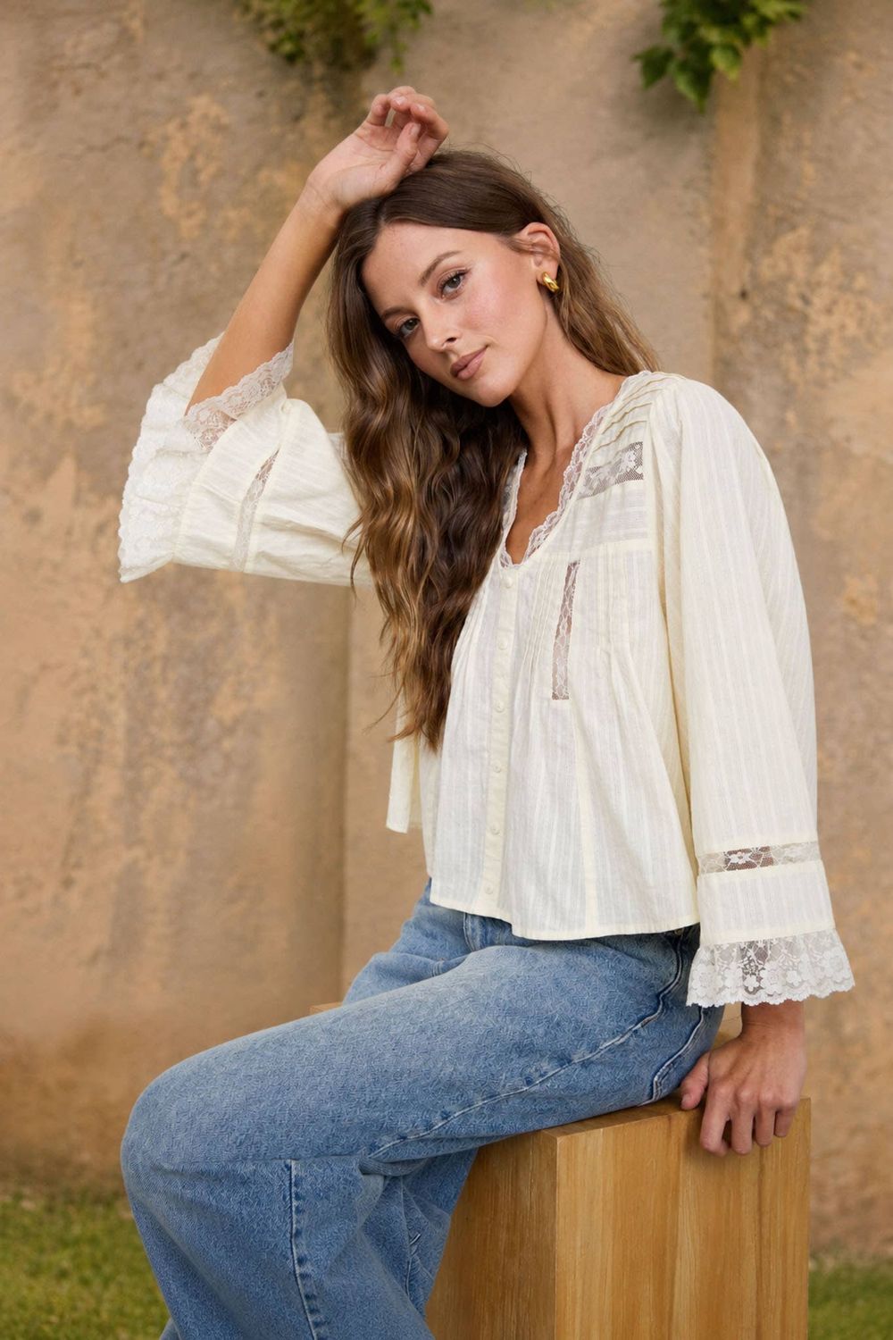 TEXTURED STRIPE LACE TRIM PLEATED BUTTON DOWN TOP