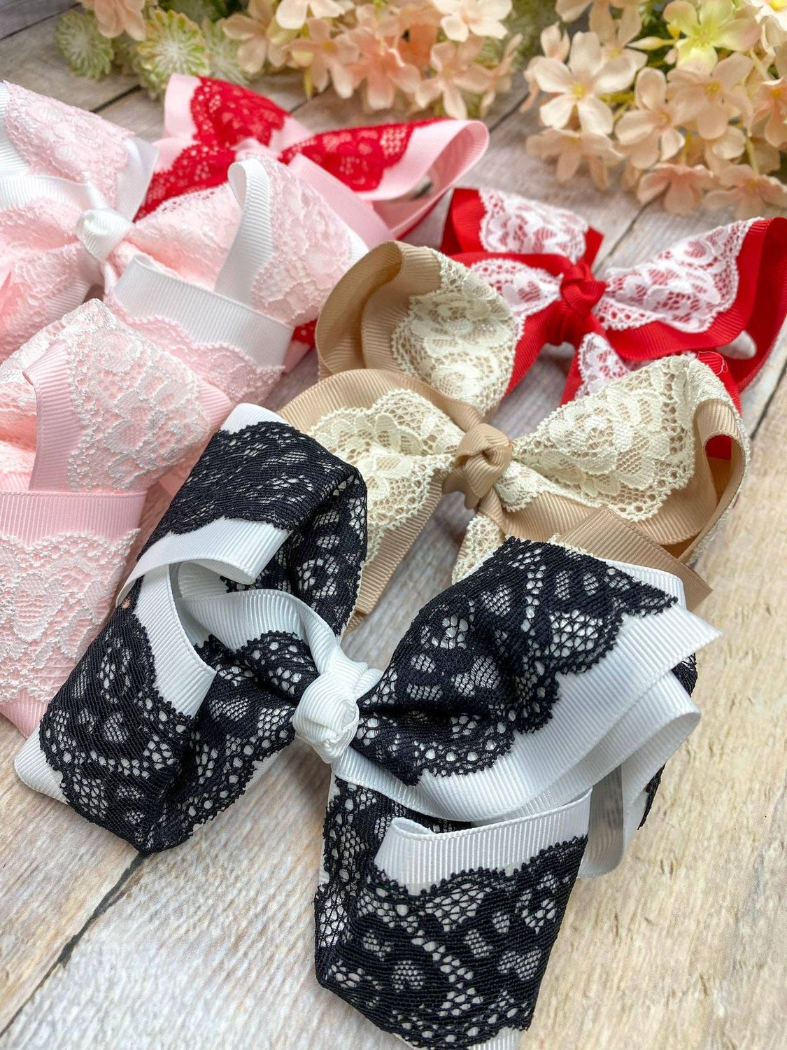 4.5" Chantilly Lace Two-Tone Hair Bow | Clip