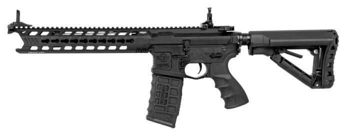 CM 16 Predator Blk