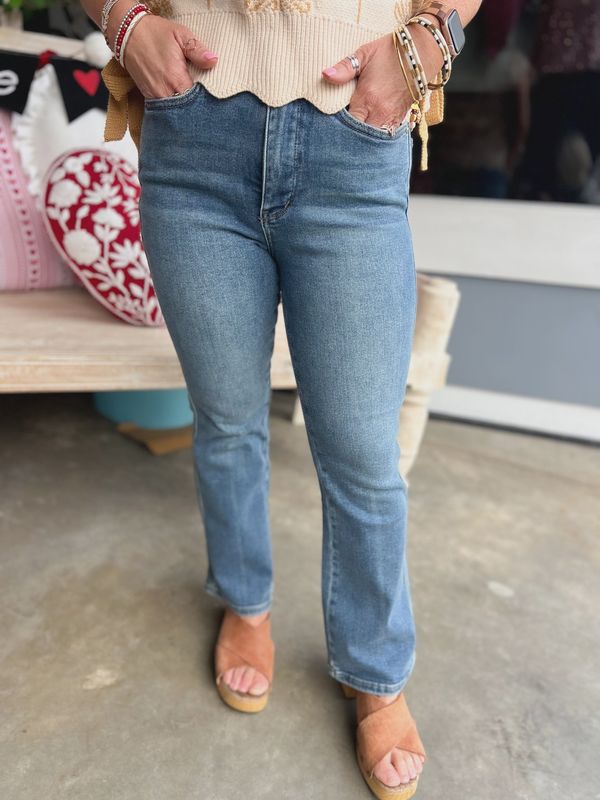 HW Kick Flare Jeans
