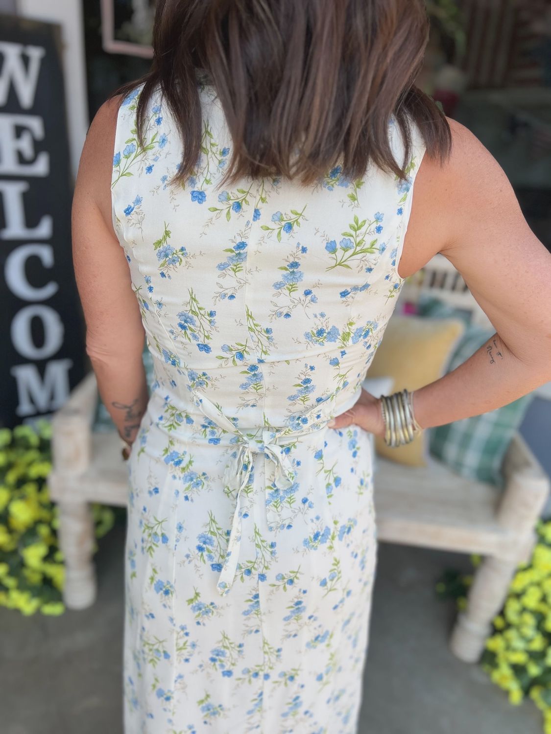 FLORAL SLEEVELESS BUTTON DOWN MIDI DRESS