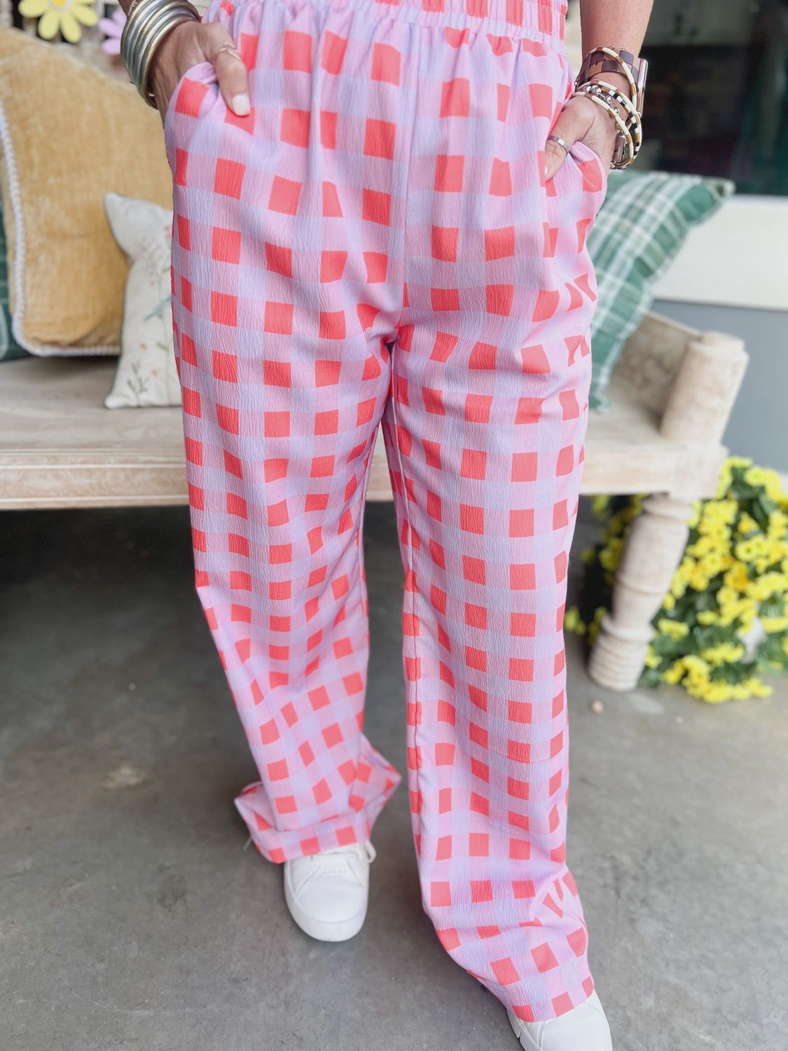 Relaxed Checkered Wide-Leg Pants