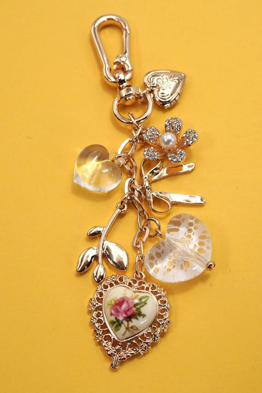 PORCELAIN LACE HEART FLORAL BAG CHARM