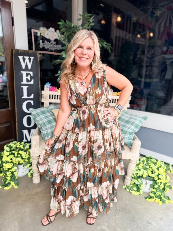 FLORAL TEXTURED TIERED MAXI LINED SLEEVELESS DRESS