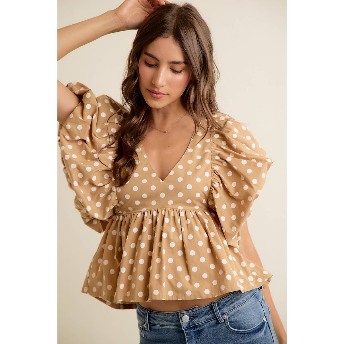 POLKA DOT BUBBLE SLEEVES TOP, Color: BEIGE/WHITE, Size: L