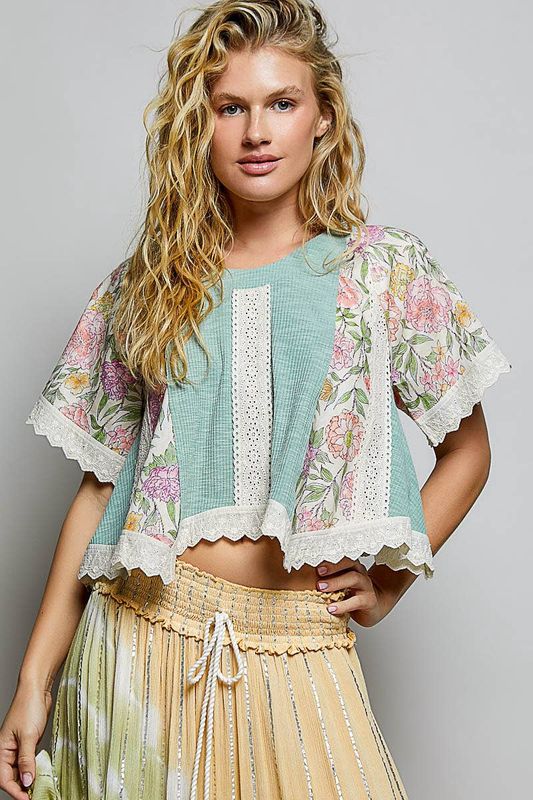 Round Neck Contrast Floral Eyelet Top