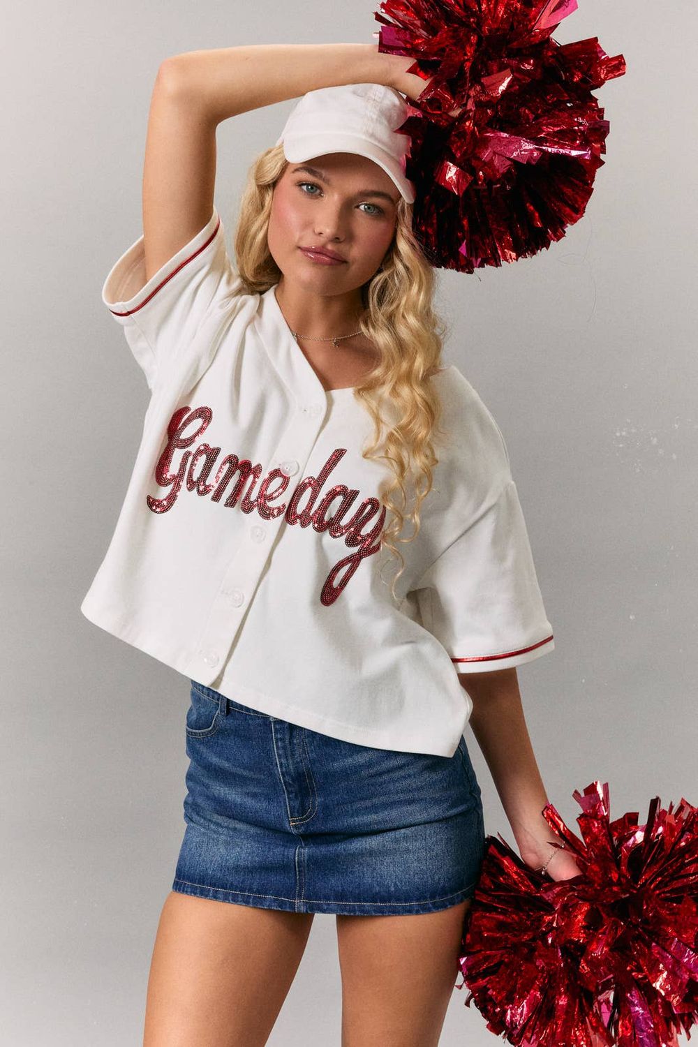 "GAME DAY" GRAPHIC SHORT SLEEVE TOP, Color: WHITE-RED, Size: XS