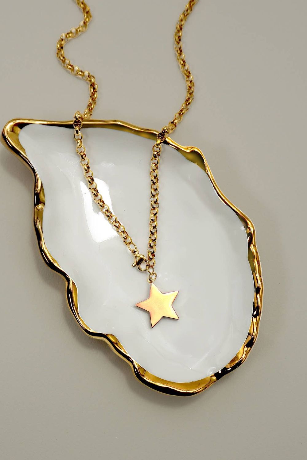 18K STAINLESS STEEL TARNISH FREE STAR NECKLACE, Color: GOLD