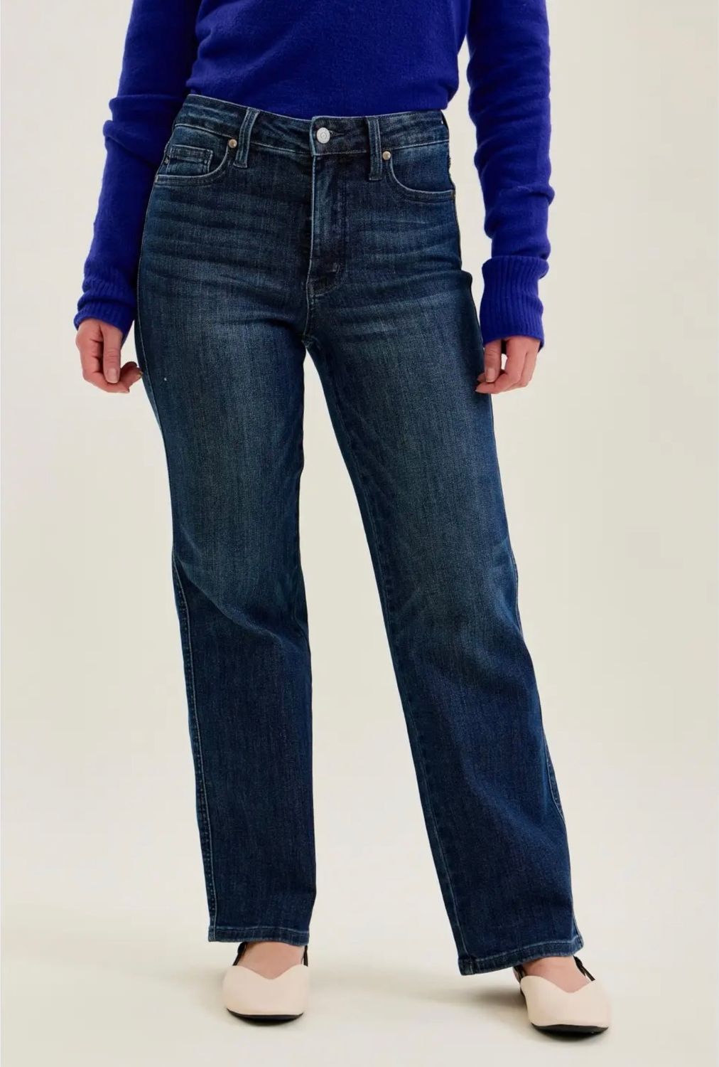 Mid Rise Petite Straight Tummy Control Classic Jeans