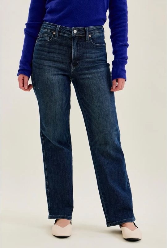 Mid Rise Petite Straight Tummy Control Classic Jeans