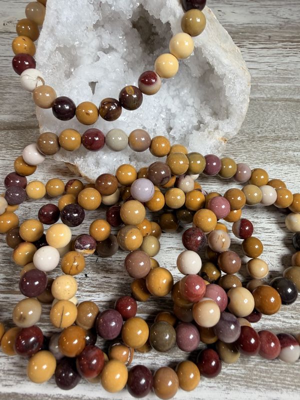 8mm Natural Mookaite Bracelet