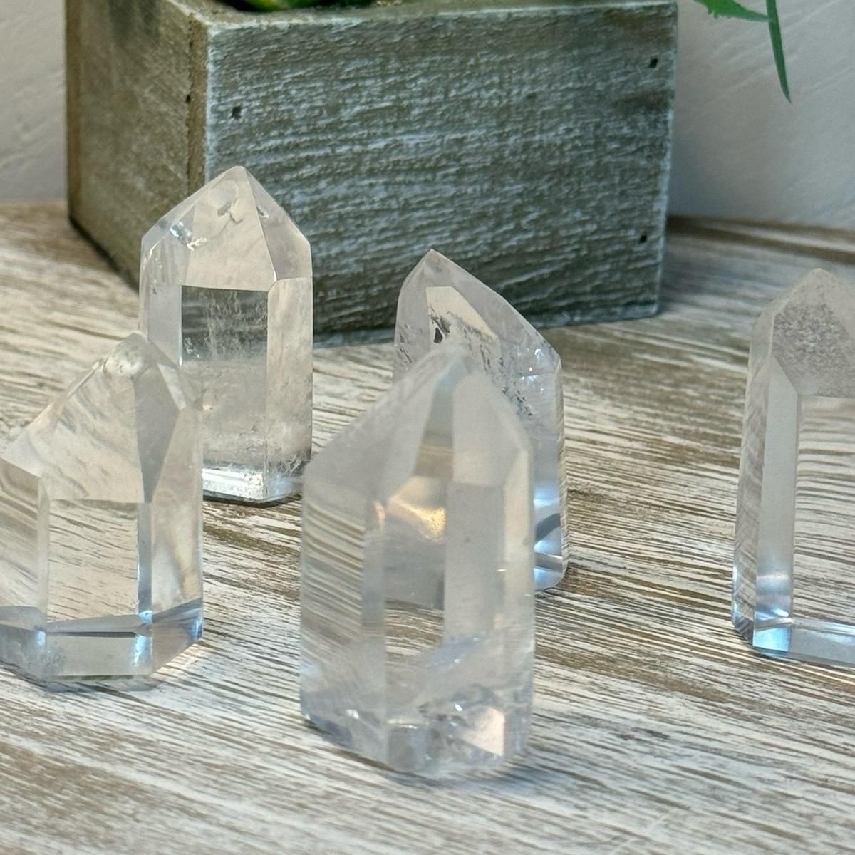 Premium Arkansas Clear Quartz Tower – The Ultimate Master Healer &amp; Energy Amplifier, Size: Large
