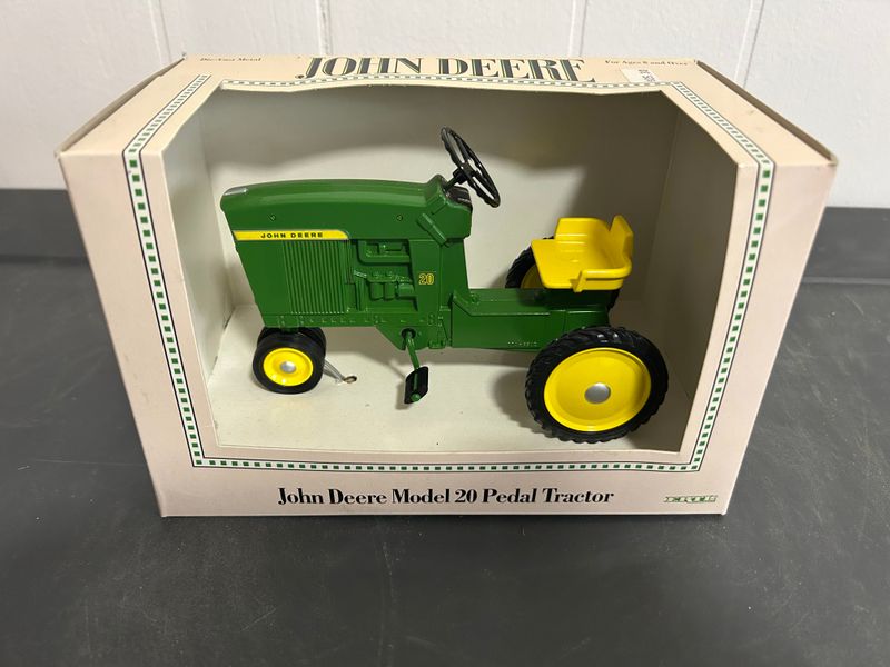 John Deere Model 20 Pedal Tractor