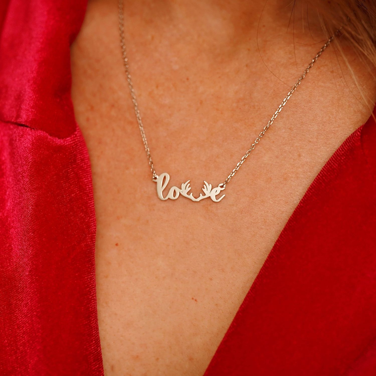 The Love Deerly Necklace