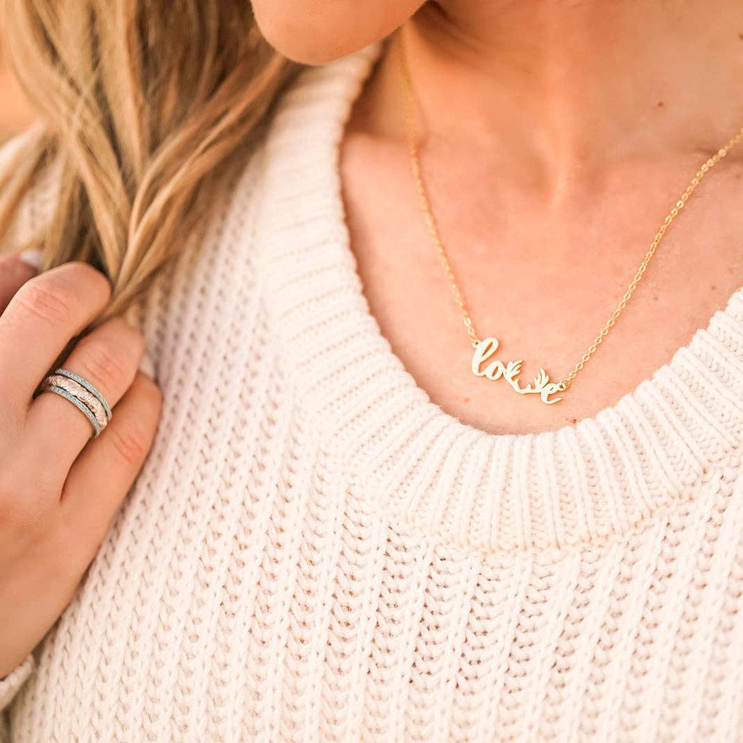 The Love Deerly Necklace, Color: Gold