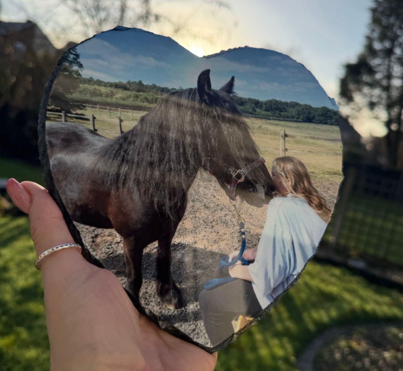 Glossy photo slates