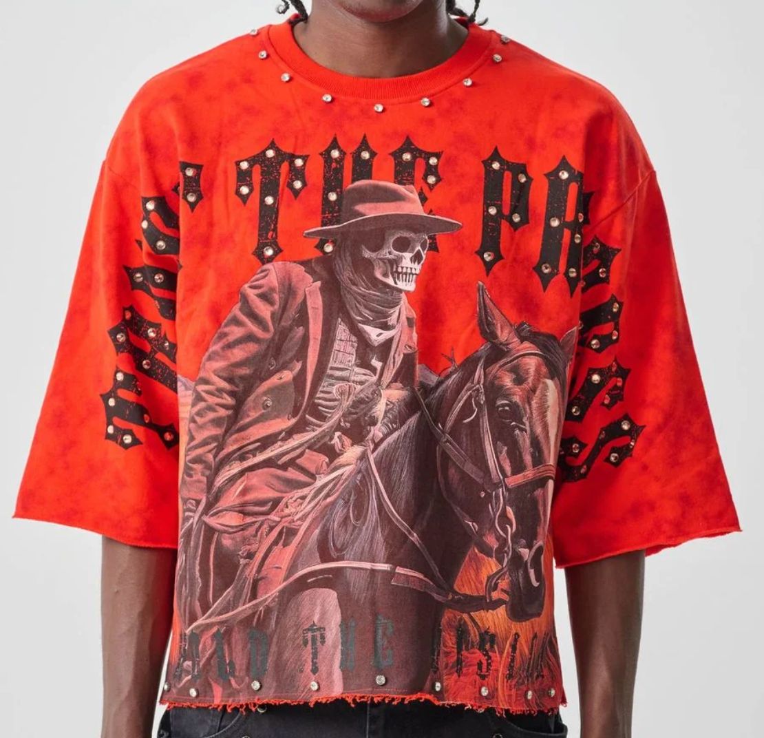 RED CROPPED TEE WITH RHINESTONES