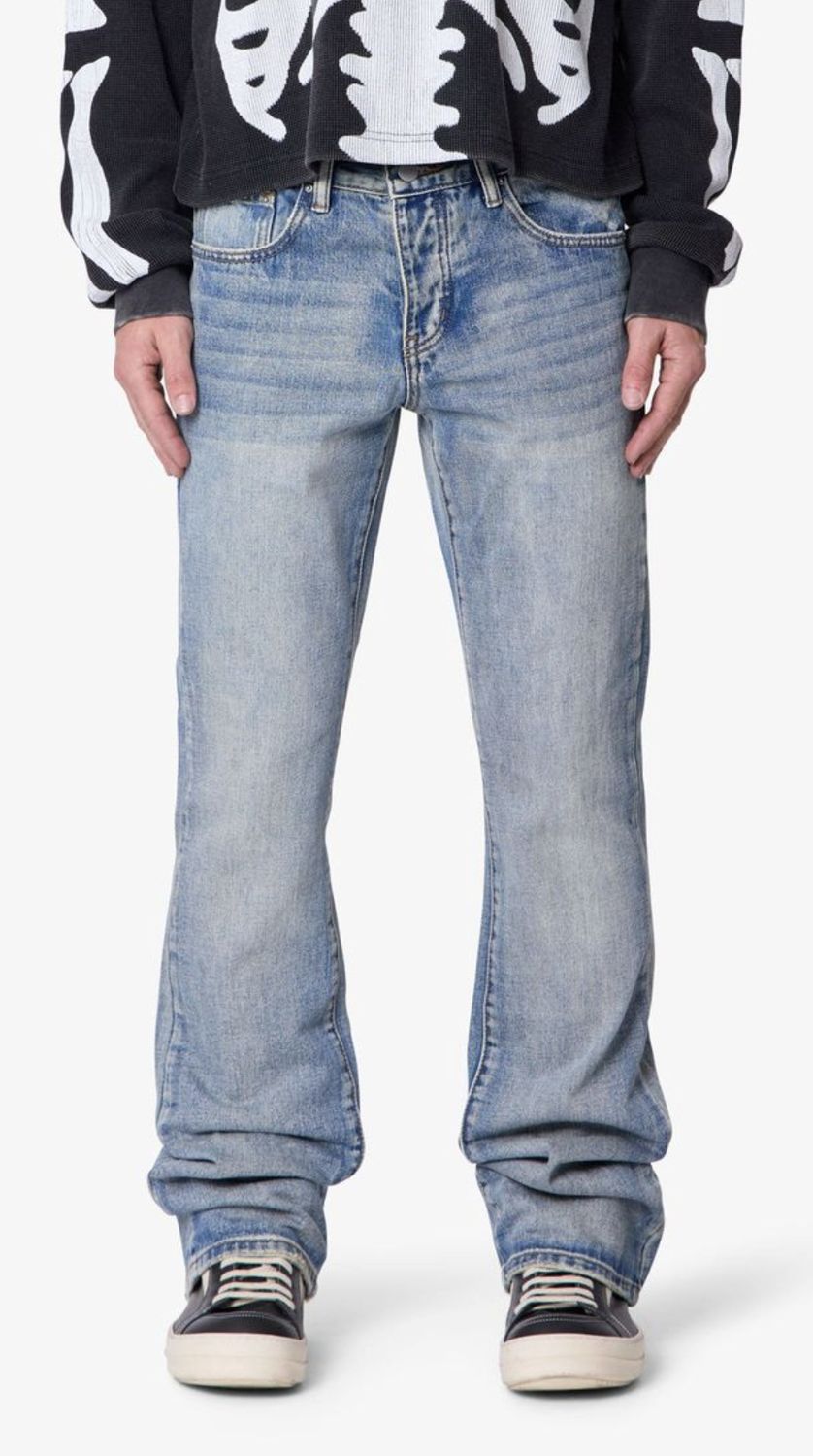 MNML Bootcut Denim - Medium Blue