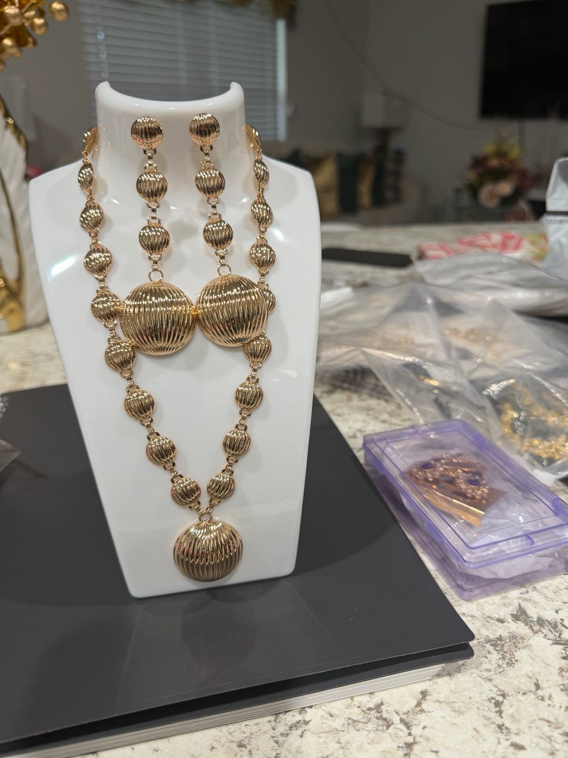 Gold Tone Fashion Jewelry Necklace And Earring Set SKU 0030