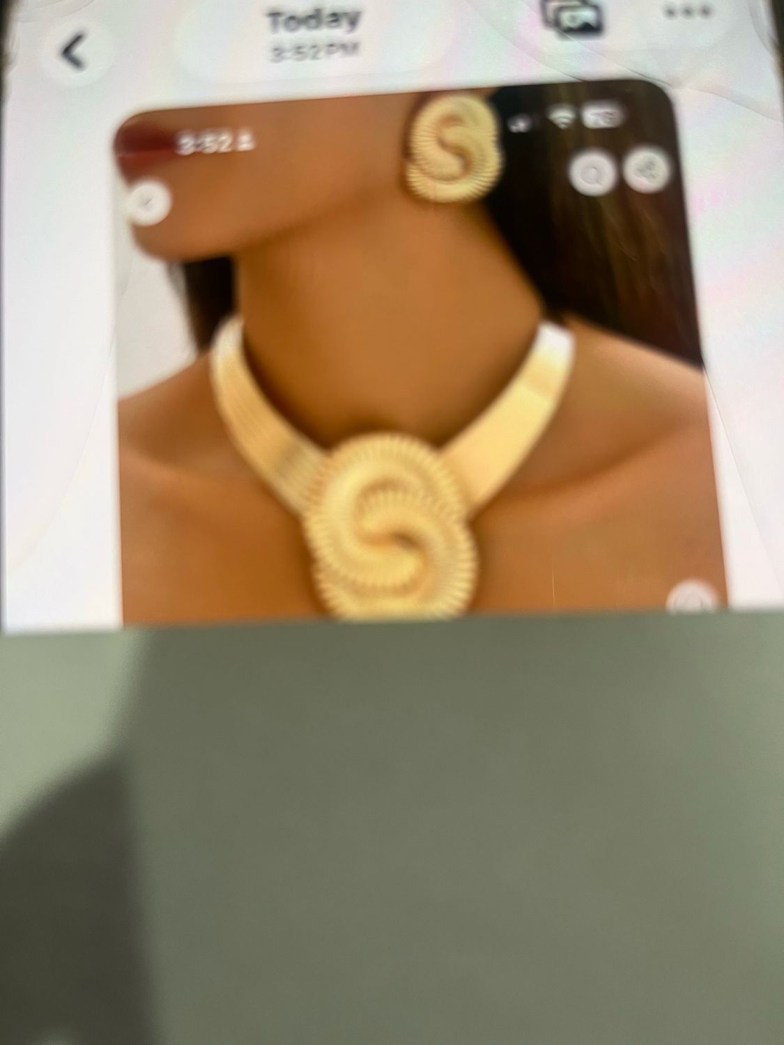 Swirl Shape Charm Choker And Earrings Set Fashion Jewelry Goldtone.  SKU 0017